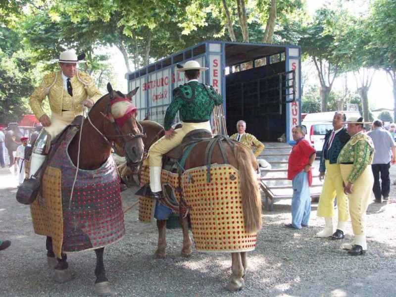 2004-07-31_2205_avant_la_corrida.JPG