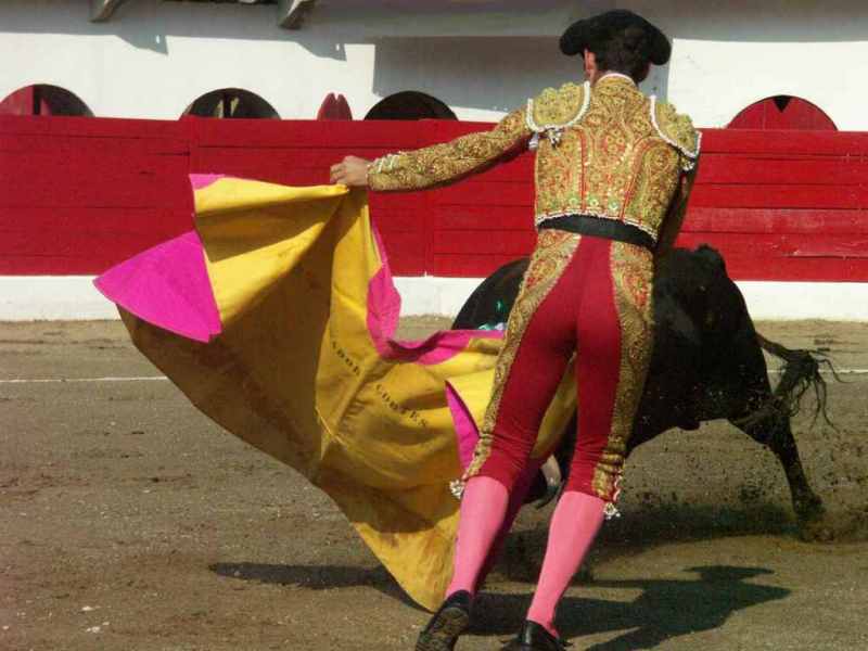 2004-07-31_2220_Salvador_Cortes.JPG