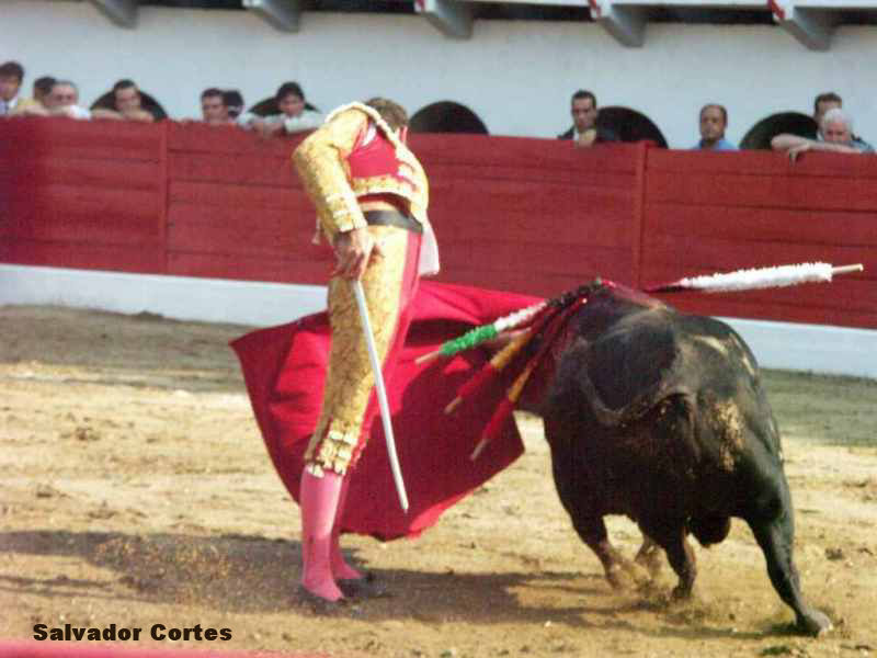 2004-07-31_2239_Salvador_Cortes.JPG