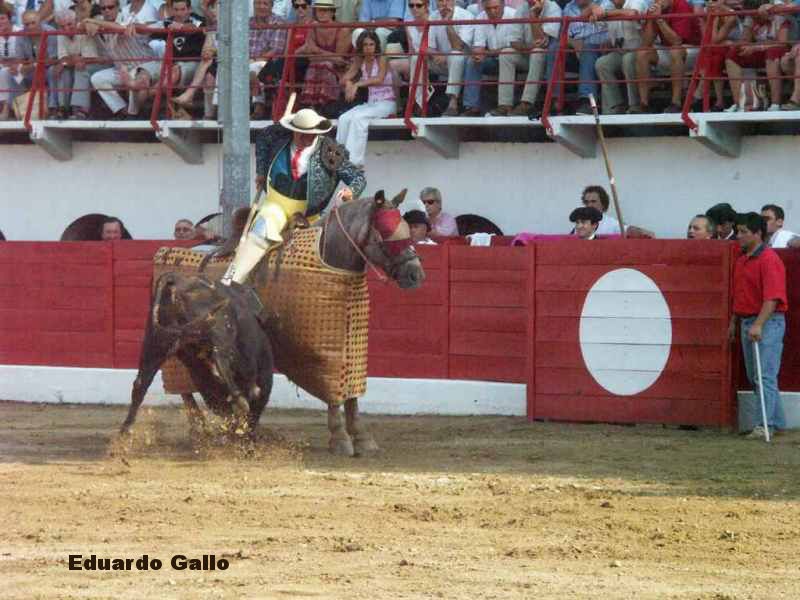 2004-07-31_2256_Eduardo_Gallo.JPG