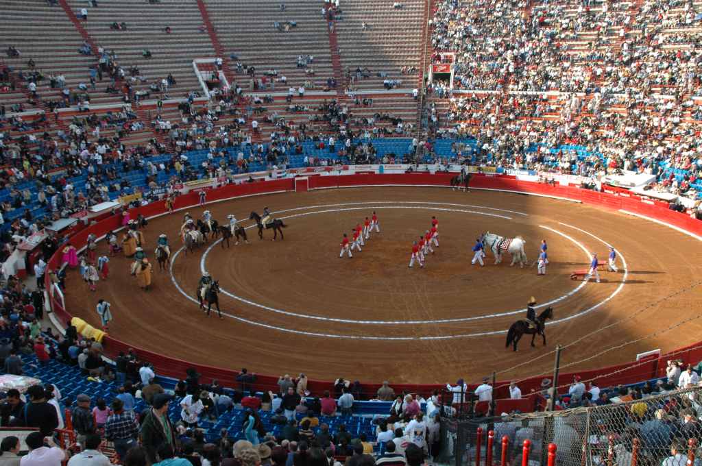1020_Mexico,_corrida.JPG