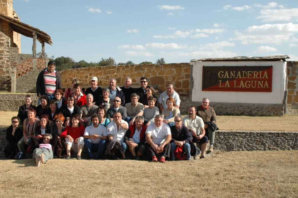2520_Tlaxcala,_ganaderia_La_Laguna.JPG