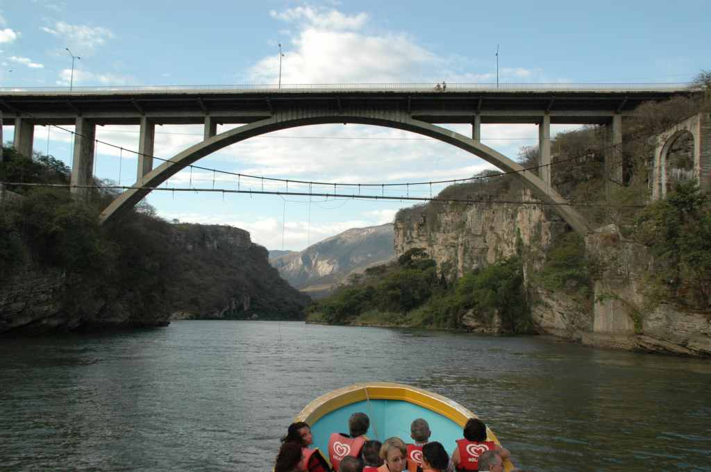 4260_canyon_de_Sumidero.JPG