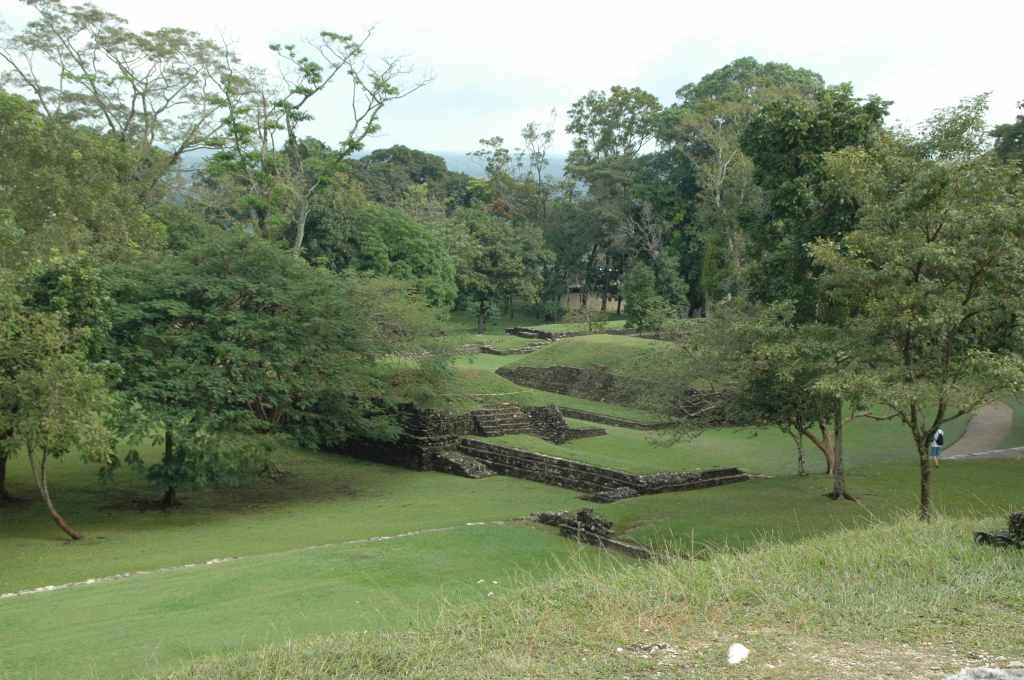 6130_Palenque,_site_Maya.JPG