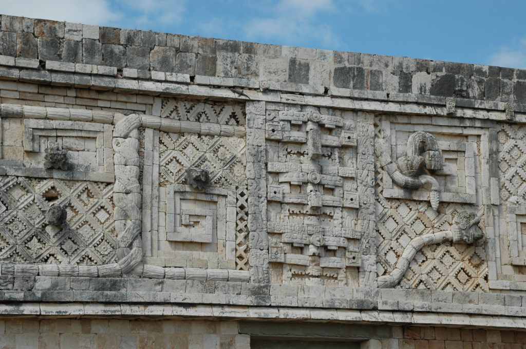 6520_site_de_Uxmal.JPG
