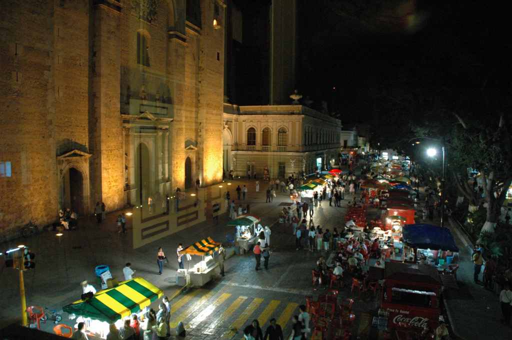 7110_Merida,_palais_du_gouverneur.JPG
