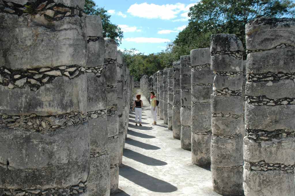 7530_site_Maya_de_Chichen_Itza.JPG