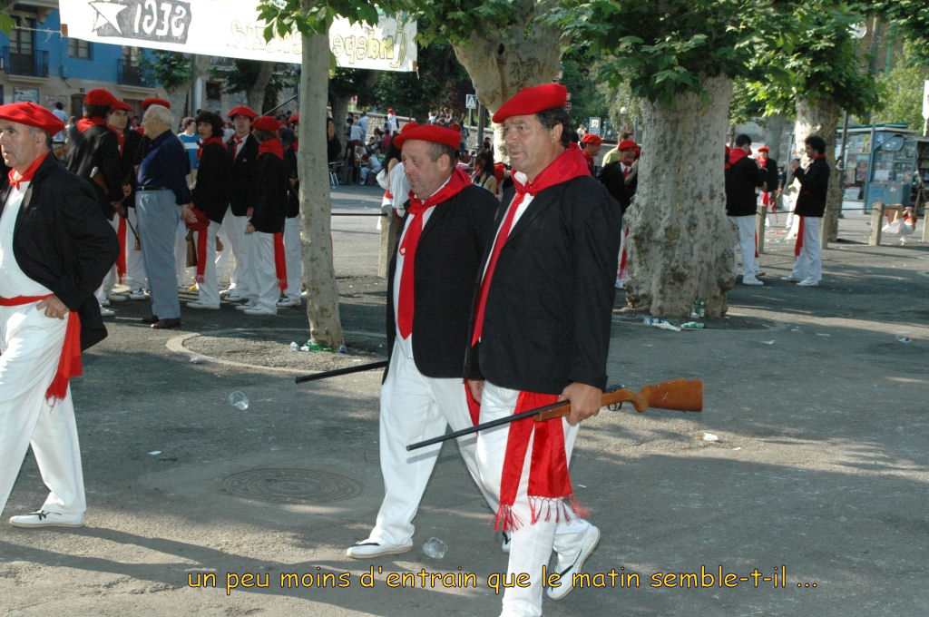 6082_en_attendant_l_alarde_de_l_AM.JPG