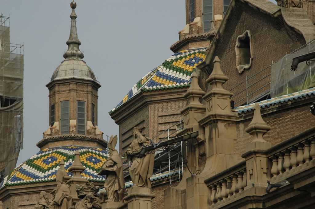 7098_basilica_de_El_Pilar.JPG