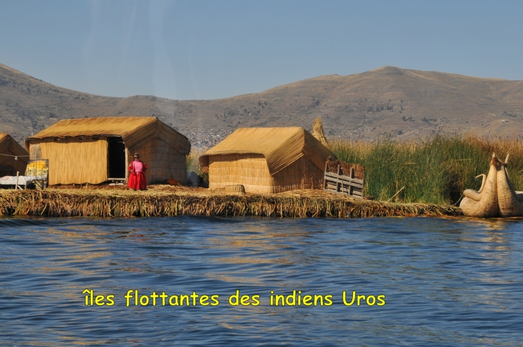 08980_lac_Titicaca,_iles_flottantes_DSE_3248.JPG