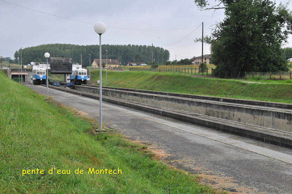 0010_pente_d'eau_de_Montech_DSE_5602.JPG